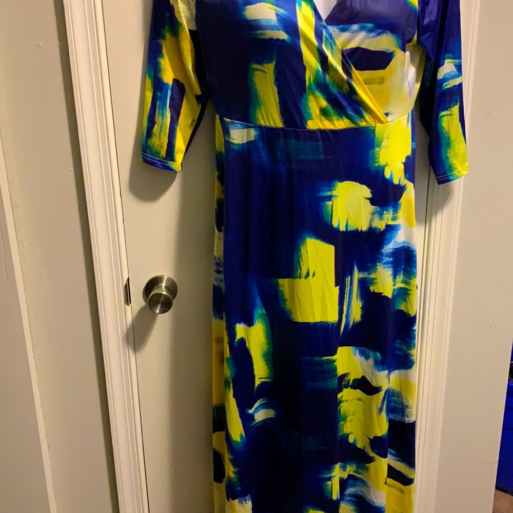 Locryz Maxi Dress